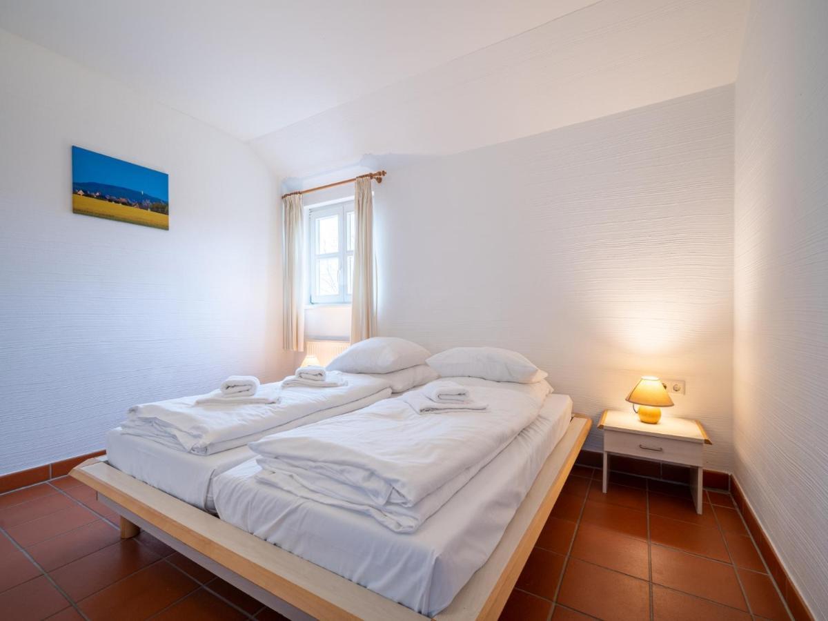 Feriendorf Rugana - Budget Appartement Mit 2 Schlafzimmern Und Terrasse A26 德兰斯克 外观 照片